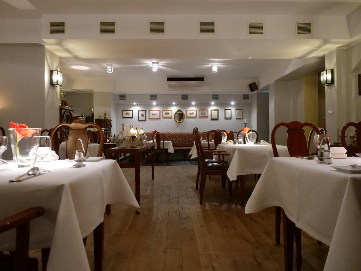 Hotel Rejs Ustka Ngoại thất bức ảnh