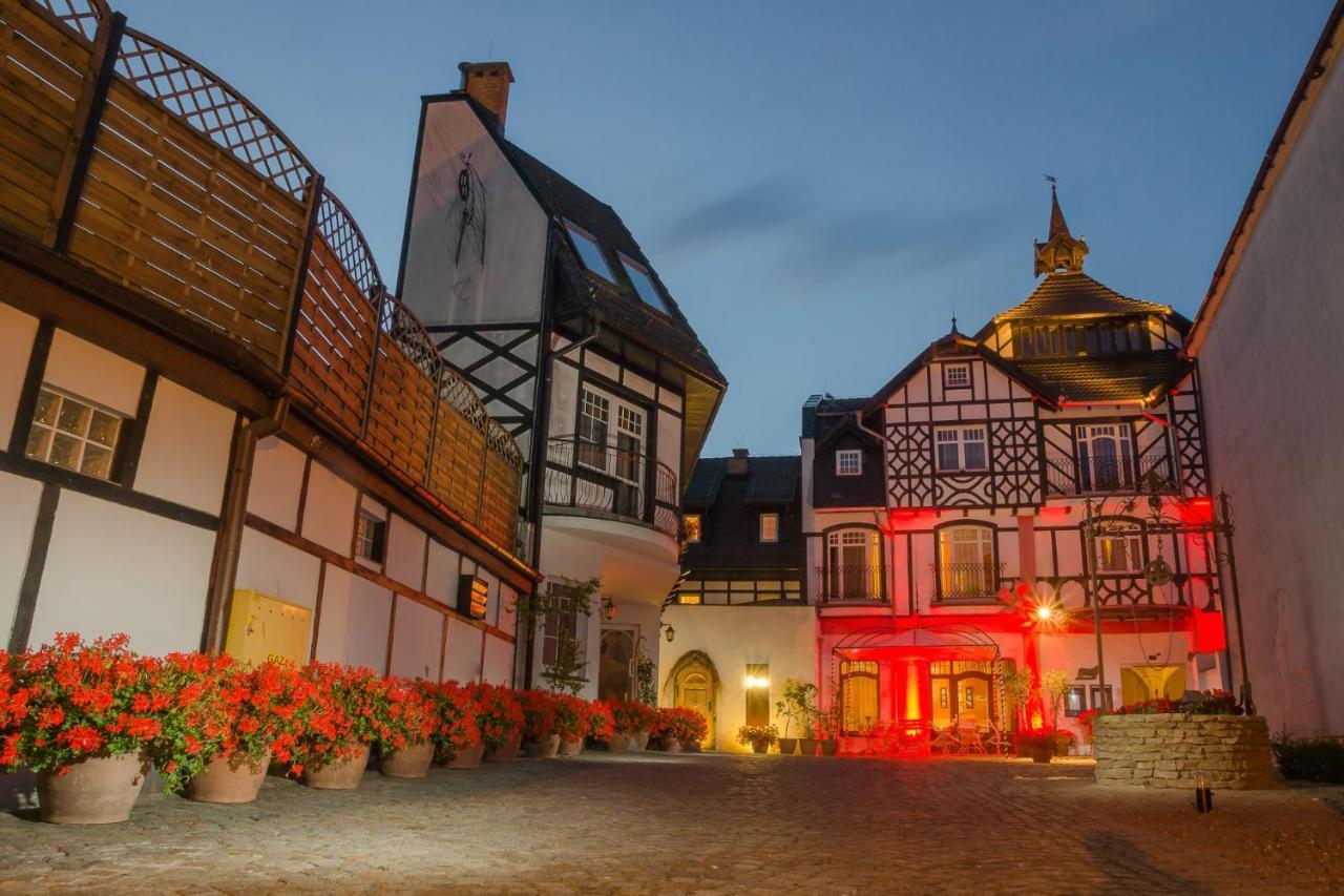 Hotel Rejs Ustka Ngoại thất bức ảnh